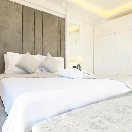 Ozgur Hills Вилла *