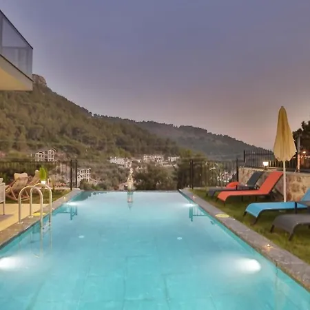 Ozgur Hills Фаралия