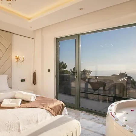 Ozgur Hills Вилла Фаралия