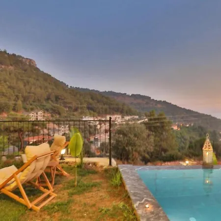 Villa Ozgur Hills *