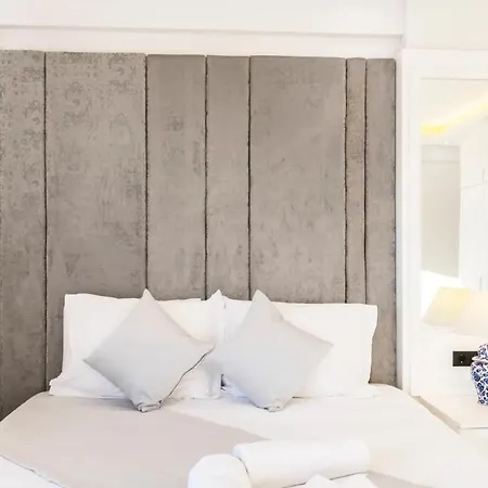 Villa Ozgur Hills *